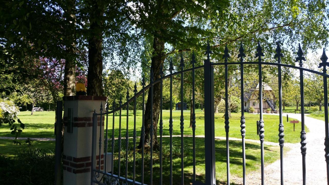 Au Detour D'Un Chemin Manneville-la-Raoult Exterior photo